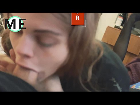 ❤️ Garganta, meia-calça rasgada e calcanhar rasgado é agradável de conhecer ❤️ Porno fodido em nós ☑